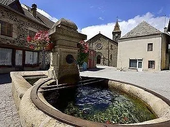 Maison Vernet - Beausejour 3* Le Béage