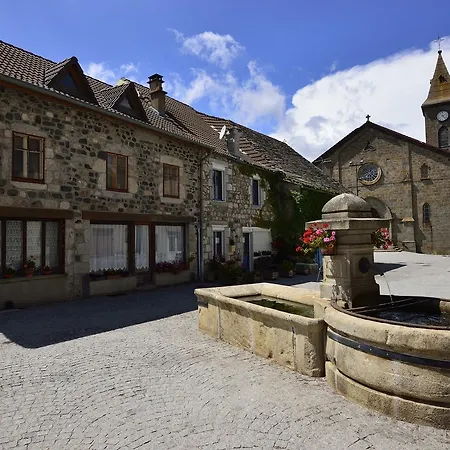 Maison Vernet - Beausejour Hotel