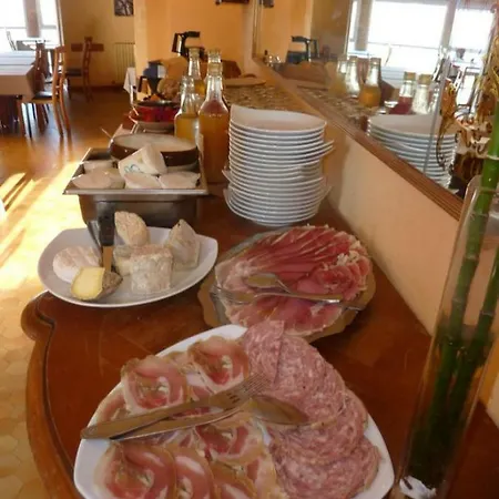 Maison Vernet - Beausejour Hotel