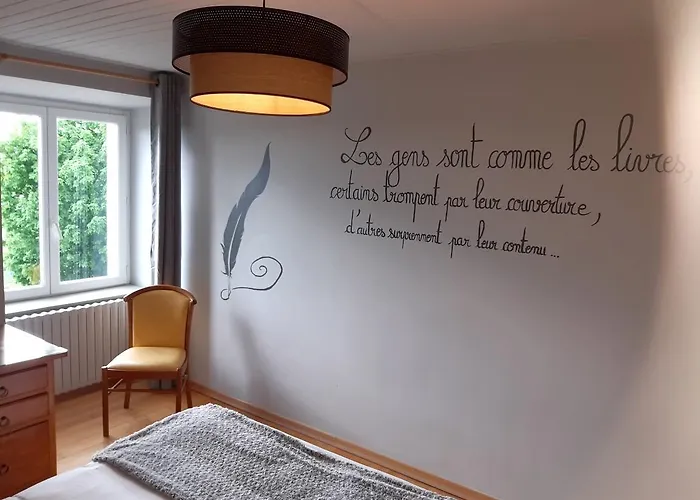 Maison Vernet - Beausejour מלון
